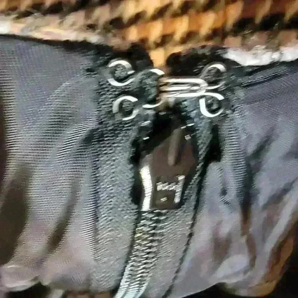 Talbots Skirt Womens 12 P Brown Black Houndstooth Wool Pleated School Girl Lined - Picture 12 of 15